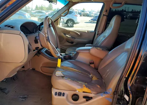 2024 Ford Expedition z USA, uszkodzony, nr VIN 1FMPU18L4WLB95837